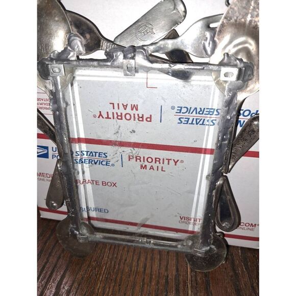 Older Silver Plated Silverware Beveled Glass Picture Frame 4"x6" - Picture 7 of 8